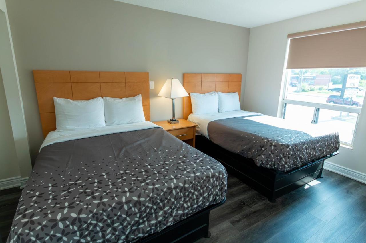 Borden Inn And Suites Angus Ngoại thất bức ảnh